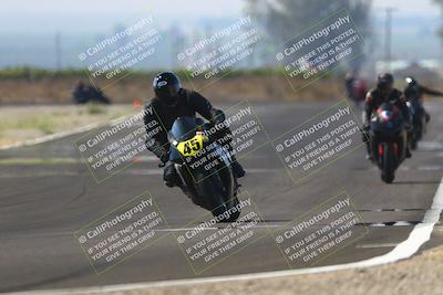 media/Sep-20-2025-TrackDaz (Sat) [[27f0cde673]]/B Group/220pm (Turn 9)/